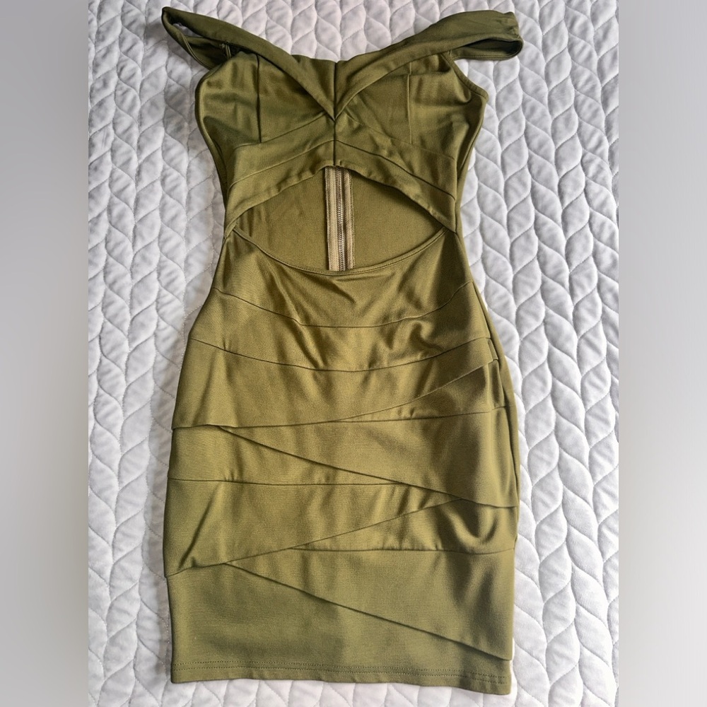 Cut out off the shoulder dress